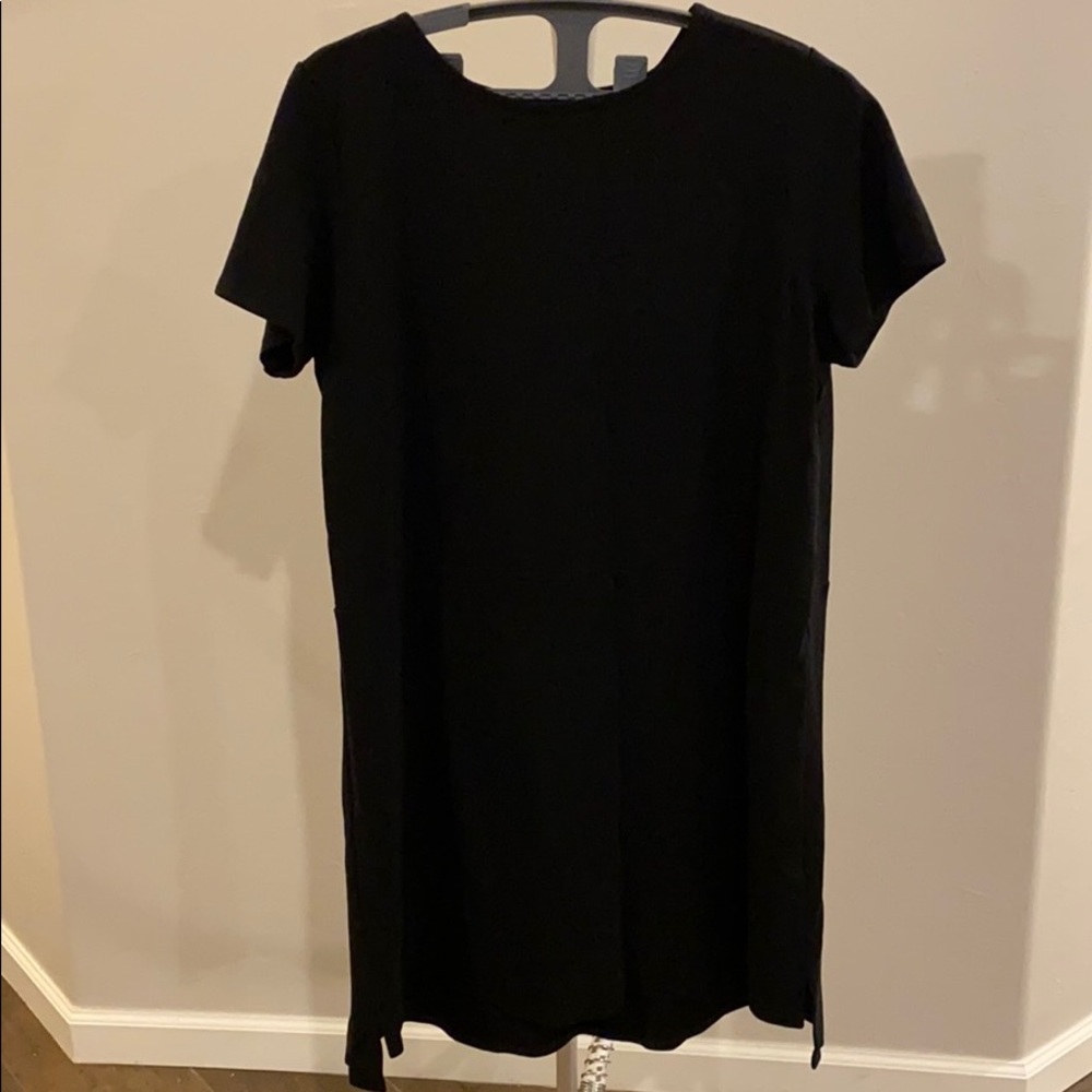 Eileen Fisher black t-shirt dress; no issues